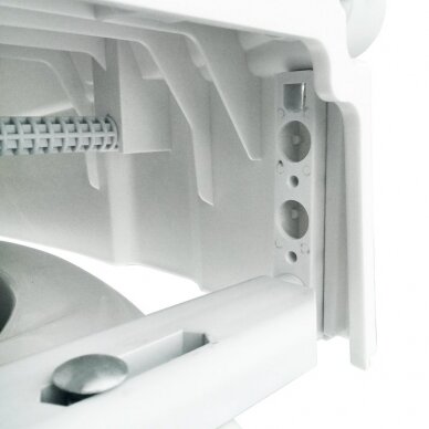 HEIGHT-ADJUSTABLE RISER FOR TOILET SEAT WITH LID 4